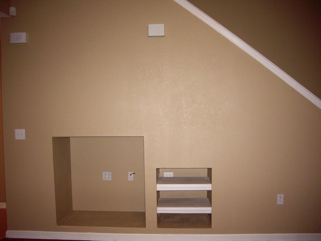 detailed view of baseboards