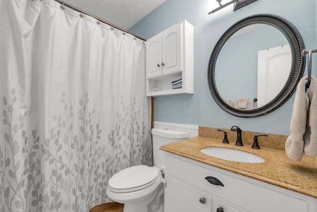 3412 Edgemont Trl, Tallahassee, FL 32312 - bathroom with vanity and a shower with curtain