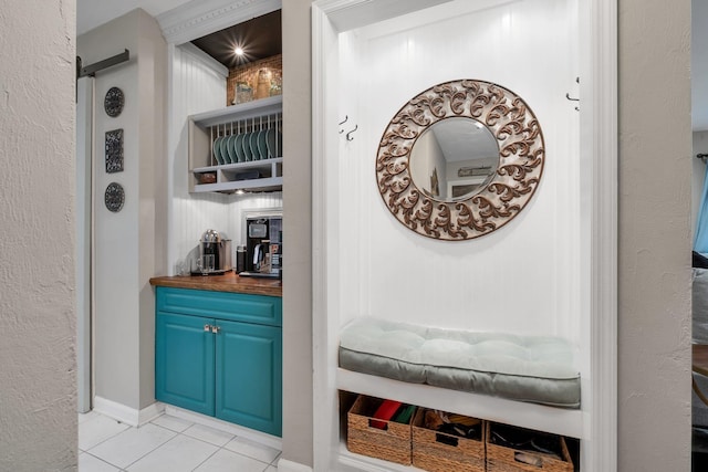 3412 Edgemont Trl, Tallahassee, FL 32312 - detailed view of baseboards