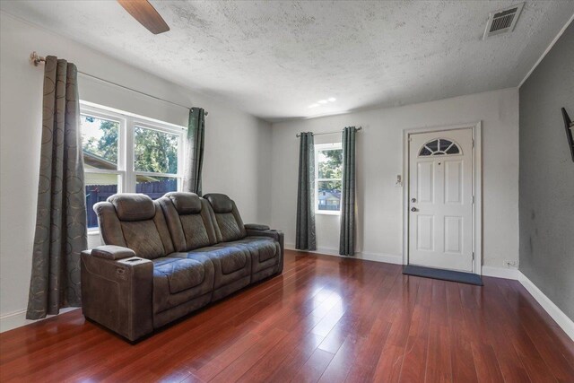 1529 Live Oak Dr Unit A, Tallahassee, FL 32301 - photo 2