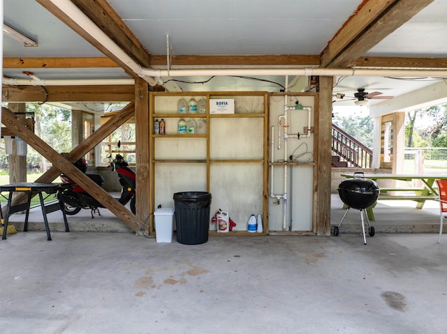 garage with ceiling fan