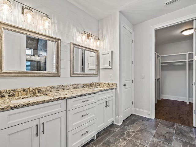 bathroom with vanity