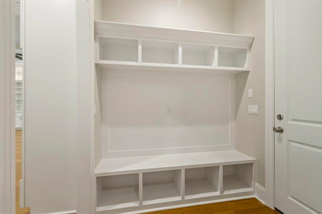 8451 Hickory Branch Trl, Tallahassee, FL 32312 - mudroom with wood finished floors and a textured wall