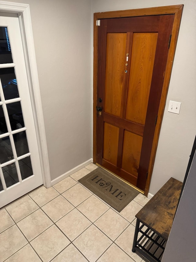 1838 Fernando Ln, Tallahassee, FL 32303 - entryway with light tile patterned flooring and baseboards