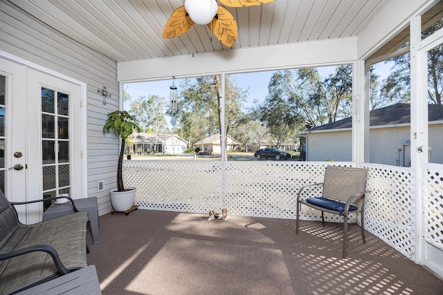23380 Elmwood Ln, Live Oak, FL 32064 - unfurnished sunroom featuring a ceiling fan