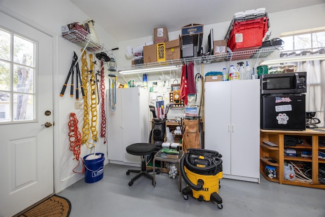 23380 Elmwood Ln, Live Oak, FL 32064 - miscellaneous room with finished concrete flooring