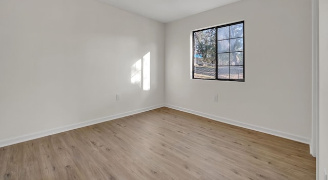 1115 Joe Louis St, Tallahassee, FL 32304 - unfurnished room with light wood-type flooring and baseboards