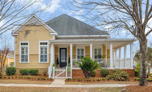 view of front of property with covered porch