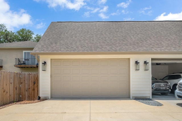 1261 N Duval St, Tallahassee, FL 32303 - garage featuring concrete driveway