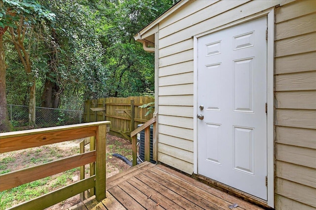 1515 Merry Oaks Ct, Tallahassee, FL 32303 - wooden terrace with a storage unit