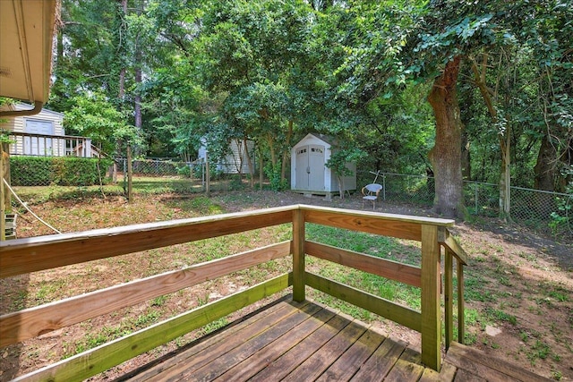 1515 Merry Oaks Ct, Tallahassee, FL 32303 - wooden deck with a storage shed and a fenced backyard