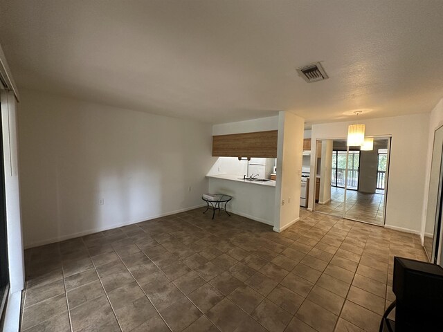 317 Mabry St Unit 424, Tallahassee, FL 32304 - photo 3