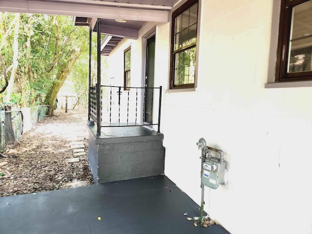 2031 Holmes St, Tallahassee, FL 32310 - view of patio