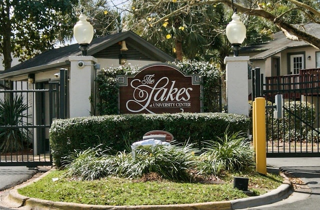 1317 Airport Dr Unit F12, Tallahassee, FL 32304 - community sign featuring fence