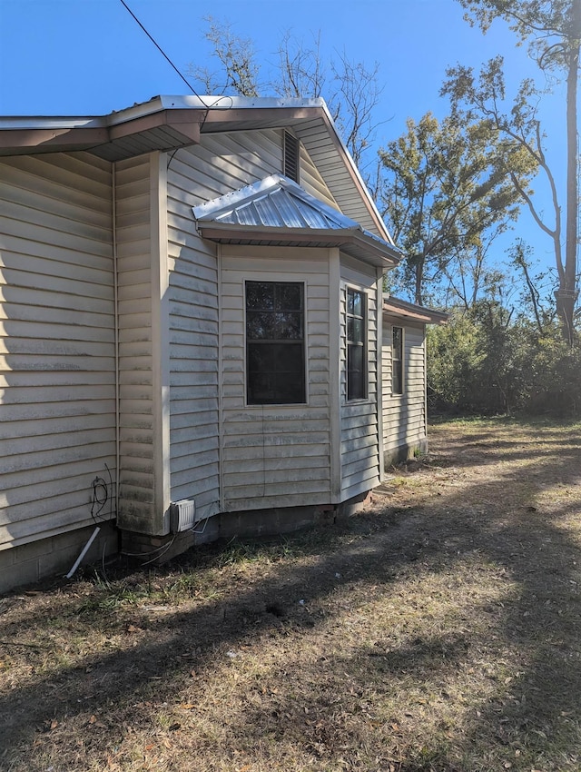 view of home's exterior