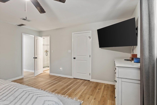 bedroom featuring light hardwood / wood-style floors and ceiling fan