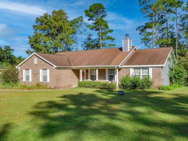 ranch-style house with a front yard