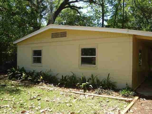 view of property exterior