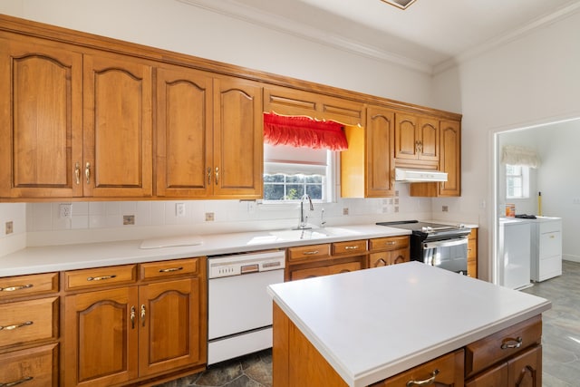 kitchen with stainless steel range with electric stovetop, crown molding, range hood, backsplash, and dishwasher