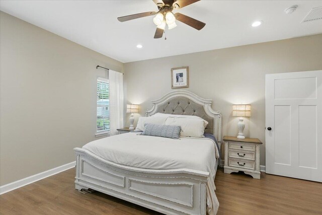 604 Judson Dr, Perry, FL 32348 - bedroom featuring wood finished floors, baseboards, recessed lighting, and ceiling fan