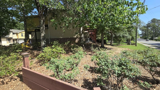2301 Timber Oaks Ln Bldg 2, Tallahassee, FL 32304 - view of property exterior