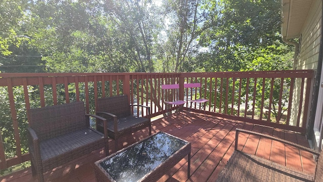 2301 Timber Oaks Ln Bldg 2, Tallahassee, FL 32304 - view of wooden deck