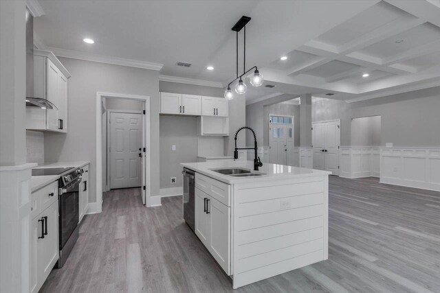 10096 Green Fountain Rd, Tallahassee, FL 32305 - kitchen featuring a sink, range with electric cooktop, dishwasher, crown molding, and light wood-style flooring