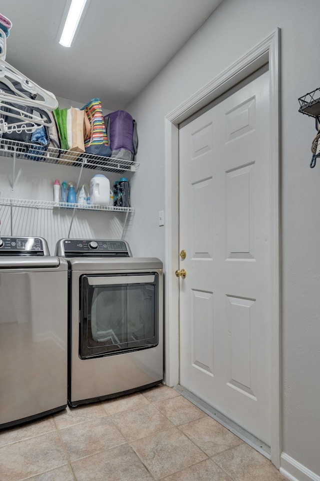 1989 Setting Sun Trl, Tallahassee, FL 32303 - laundry room featuring washer and clothes dryer