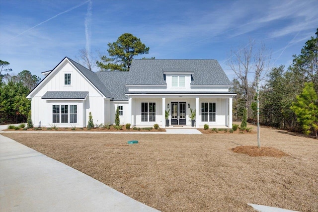 modern farmhouse style home featuring a porch