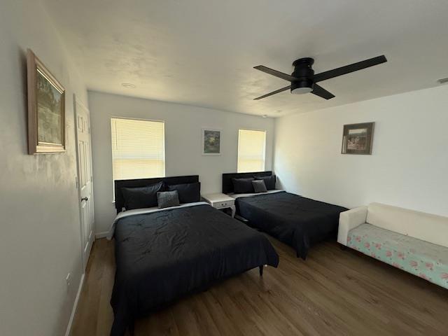 2754 Roberts Ave, Tallahassee, FL 32310 - bedroom featuring a ceiling fan and wood finished floors