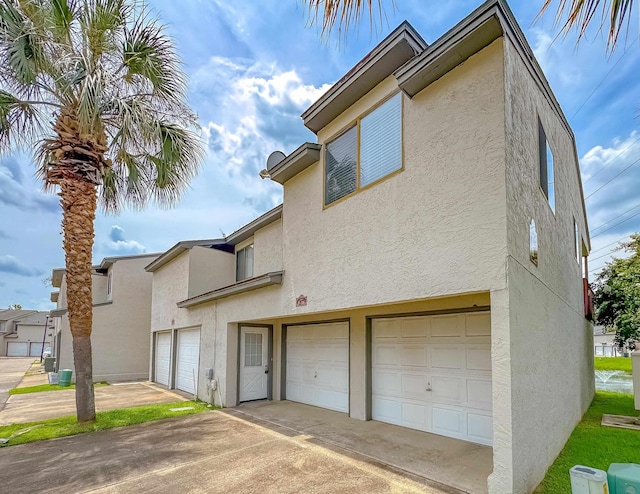 1317 Airport Dr Unit F16, Tallahassee, FL 32304 - photo 2