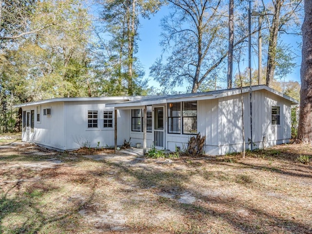 32 N Easy St, Sopchoppy, FL 32358 - photo 1