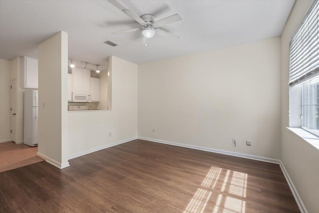 1671 Corey Wood Cir, Tallahassee, FL 32304 - photo 6