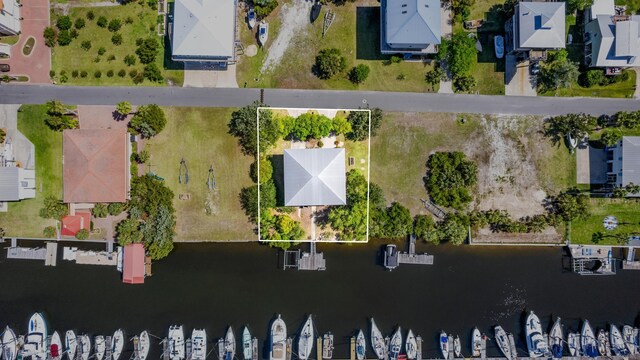 82 Royster Dr, Crawfordville, FL 32327 - view of property location featuring a nearby body of water and property boundaries highlighted