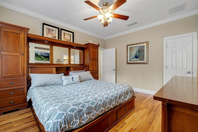 2031 Windsor Oaks Ct, Tallahassee, FL 32308 - bedroom with crown molding, light wood finished floors, baseboards, and ceiling fan