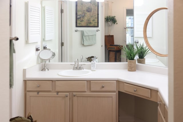 330 Dreadnaught Ct, Tallahassee, FL 32312 - bathroom featuring vanity