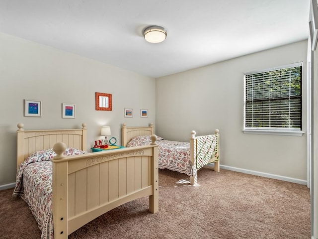 bedroom featuring carpet floors