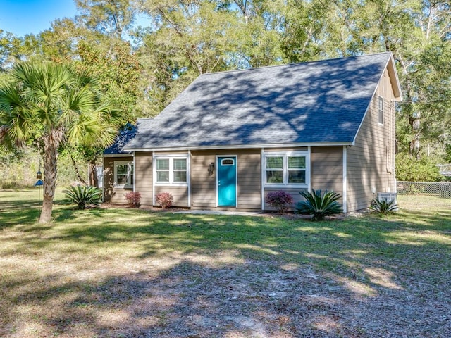 view of front of home with a front yard