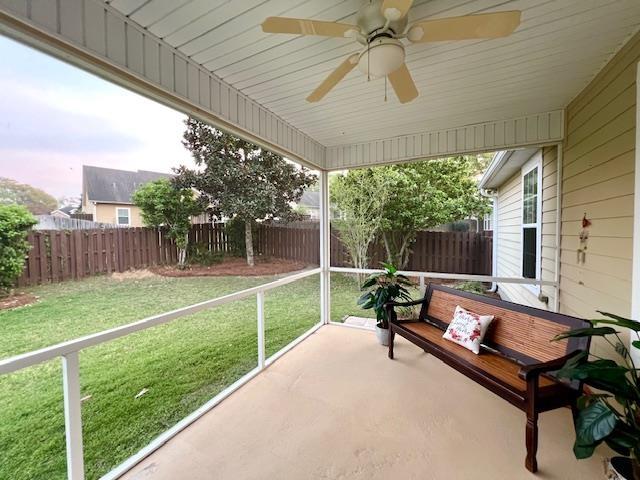 2541 Lagrange Trl, Tallahassee, FL 32312 - sunroom / solarium with a ceiling fan
