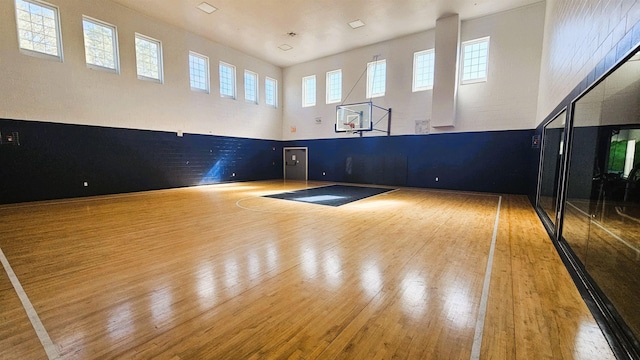 2801 Chancellorsville Dr Unit 1316, Tallahassee, FL 32312 - view of sport court with community basketball court and healthy amount of natural light