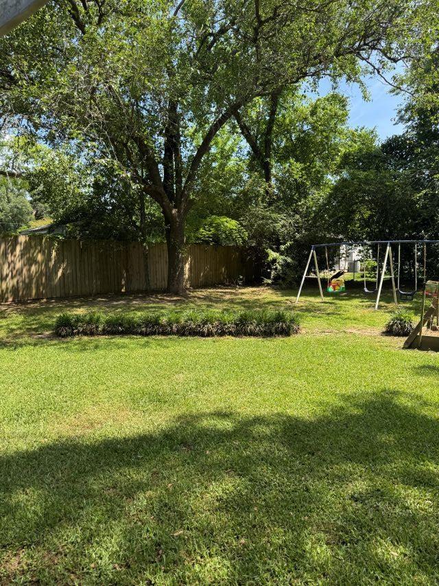 1859 Hopkins Dr, Tallahassee, FL 32303 - photo 14