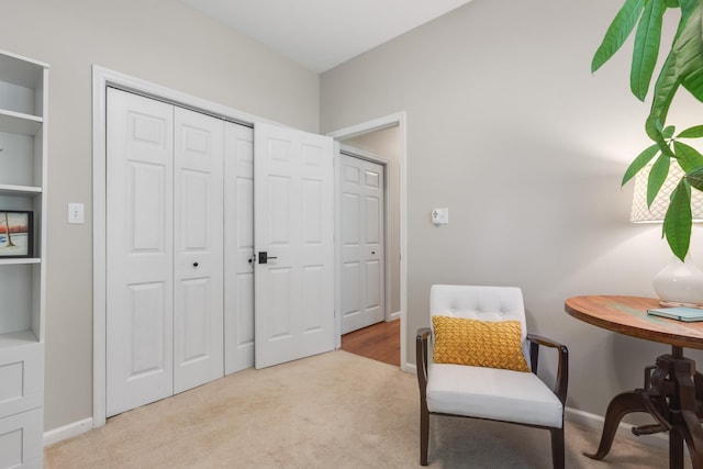 4557 Running Meadows Ln, Tallahassee, FL 32303 - living area featuring carpet and baseboards