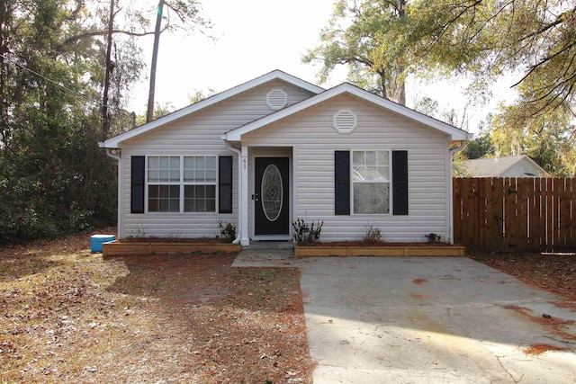 view of front of property