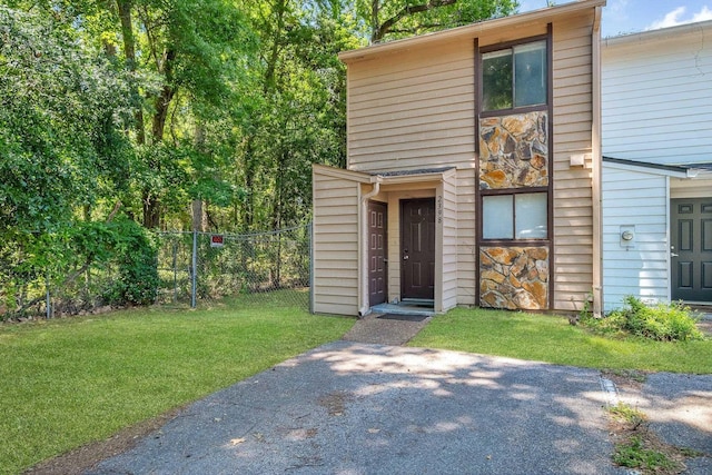 2398 Continental Ave, Tallahassee, FL 32304 - view of front of property with stone siding