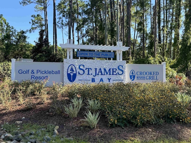 123 Skimmer Ln, Carrabelle, FL 32322