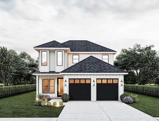 view of front facade featuring a front yard