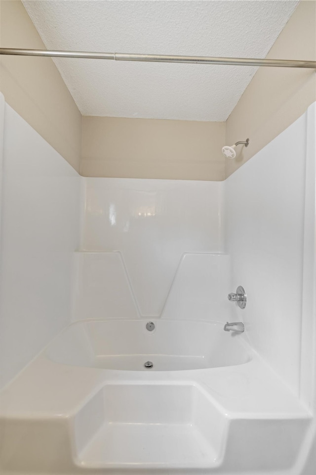 3068 Royal Palm Way, Tallahassee, FL 32309 - view of bathroom