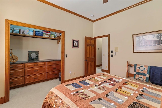 bedroom with crown molding, ceiling fan, and light carpet