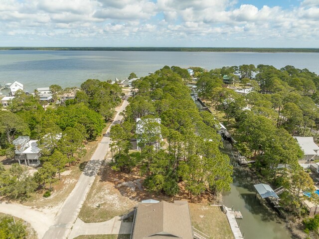 15 Carousel Ter, Alligator Point, FL 32346