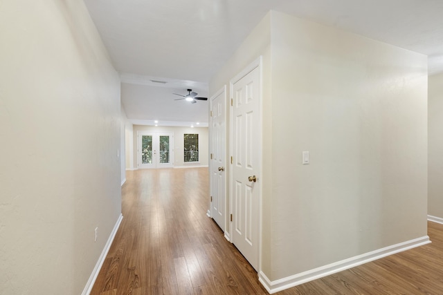 8352 Chickasaw Trl, Tallahassee, FL 32312 - corridor featuring wood finished floors and baseboards